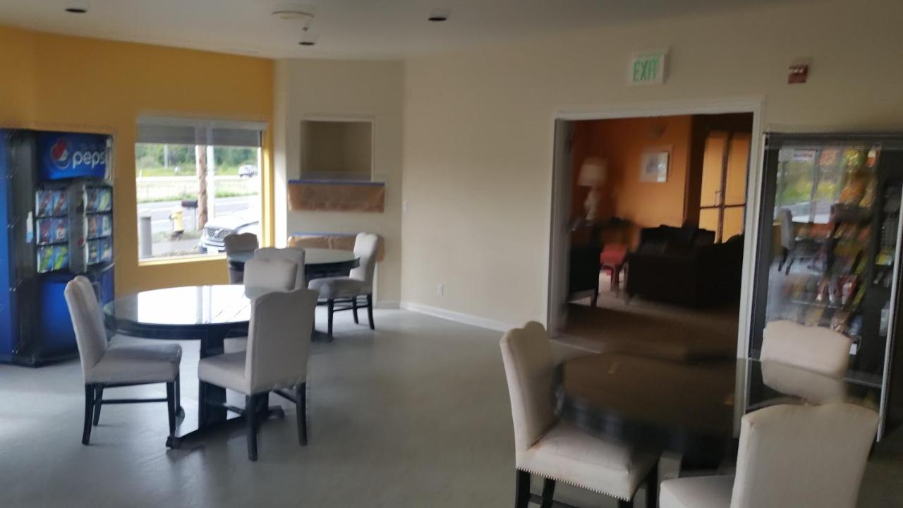  | Orca Inn Suites