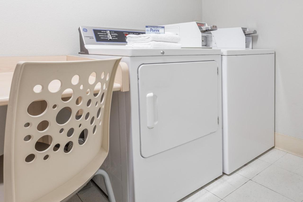 Queen Suite - Non-Smoking at Microtel Inn & Suites by Wyndham Modesto Ceres