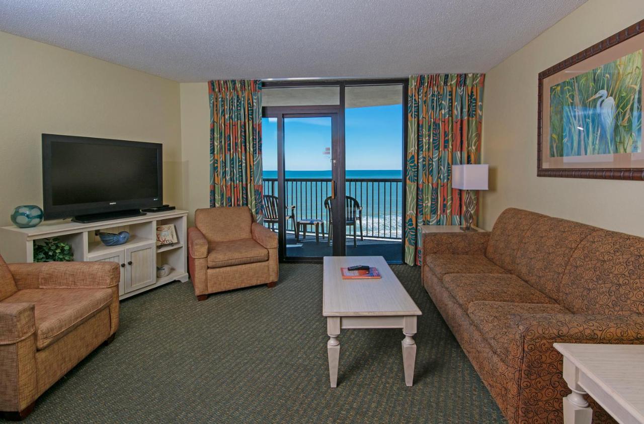 Three-Bedroom Villa - Ocean Front at Compass Cove Resort