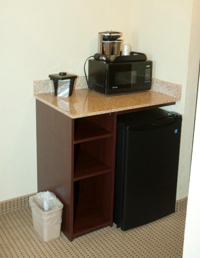 King Room at Cobblestone Inn & Suites - Langdon