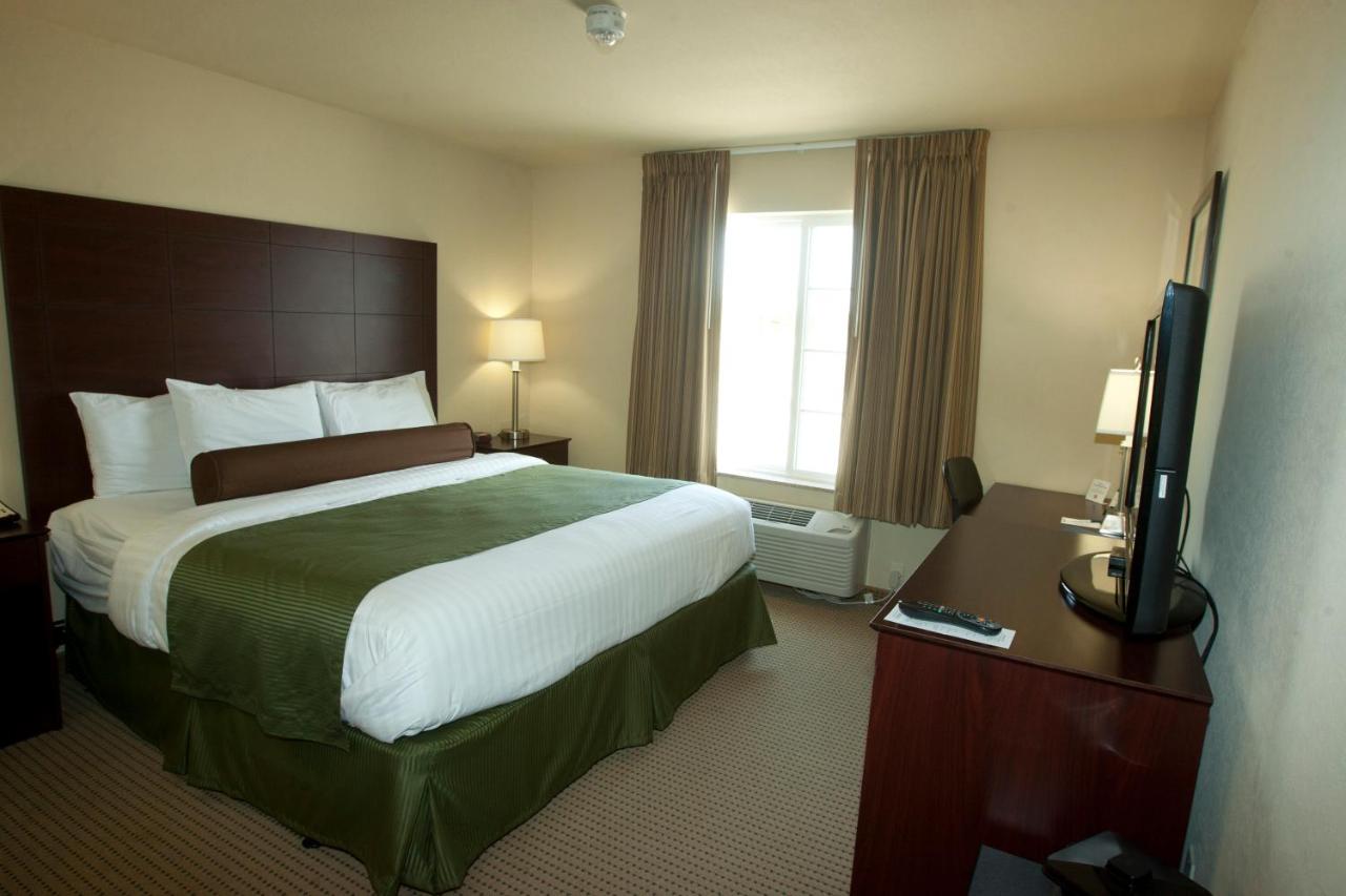 King Room at Cobblestone Inn & Suites - Langdon
