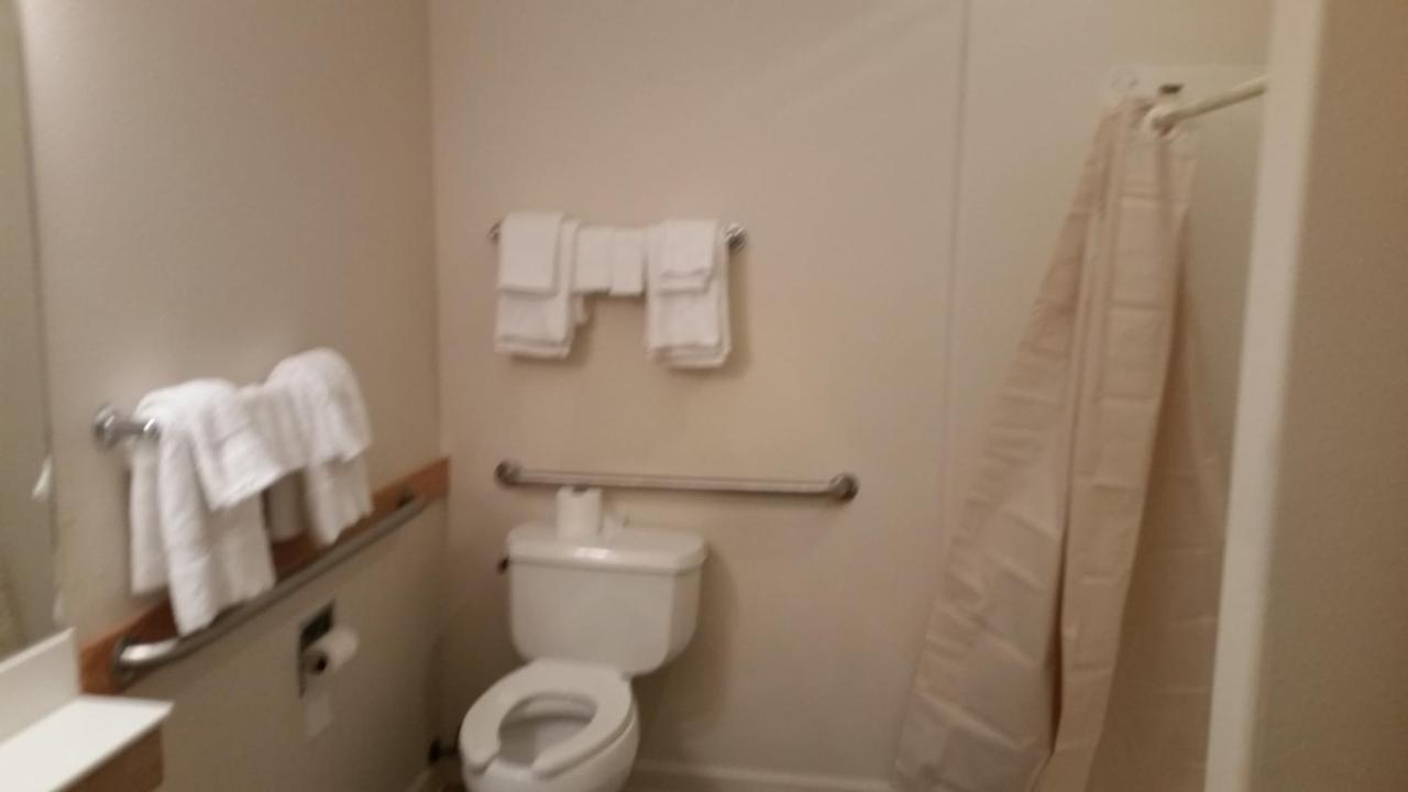  | Orca Inn Suites