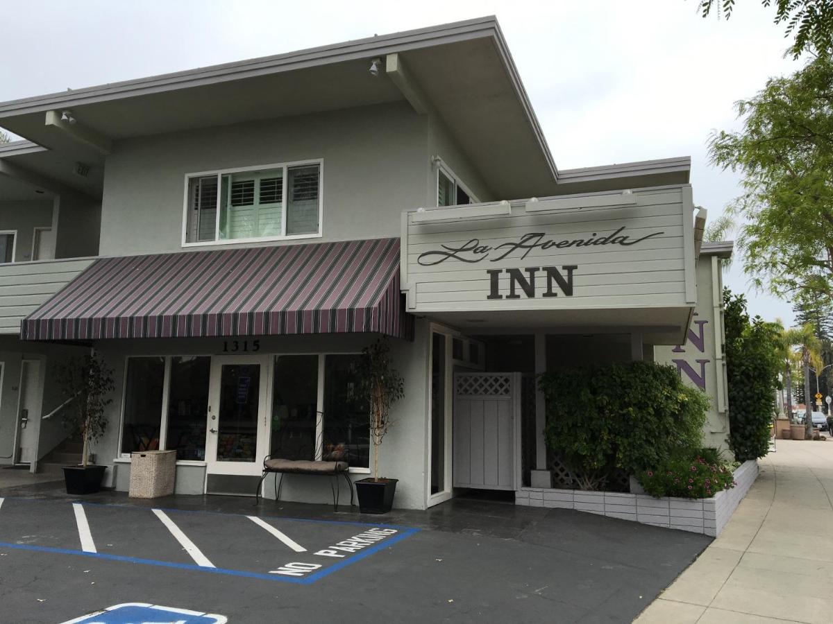  | La Avenida Inn