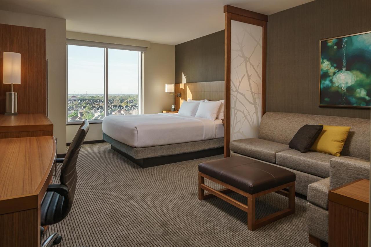 High Floor King with Sofa Bed at Hyatt Place Houston/Galleria