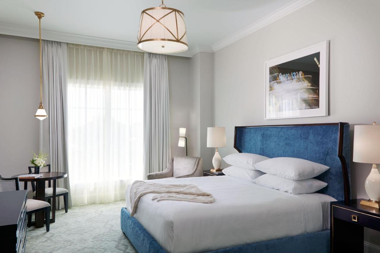 Traditional King Room at The Spectator Hotel