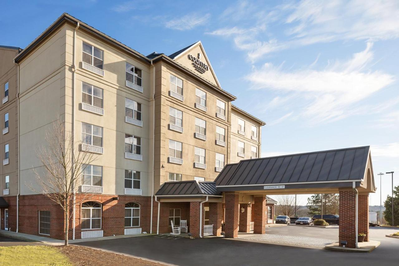 Queen Room with Two Queen Beds at Country Inn & Suites by Radisson, Anderson, SC