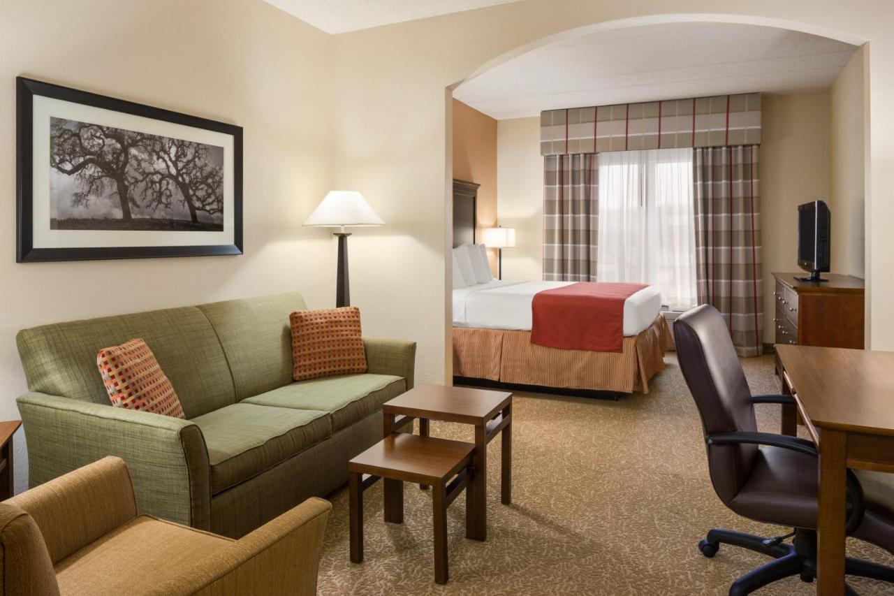 King Suite - Non-Smoking at Country Inn & Suites by Radisson, Anderson, SC