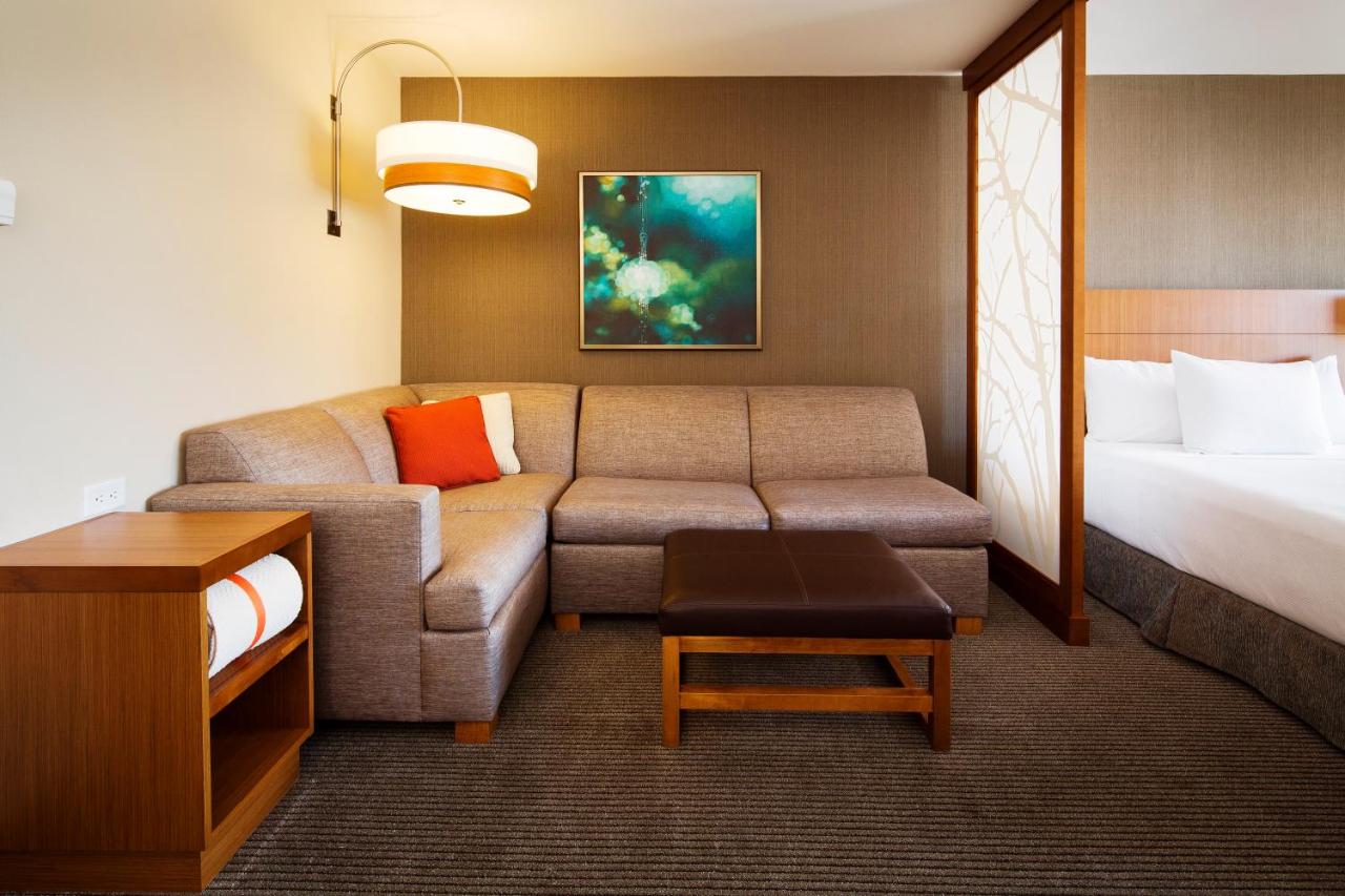 Queen Room - Disability Access at Hyatt Place Lubbock