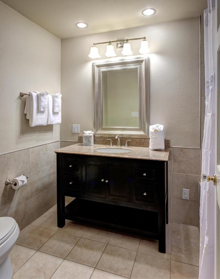 Classic King Room at Hotel St. Pierre®, a French Quarter Inns® Hotel