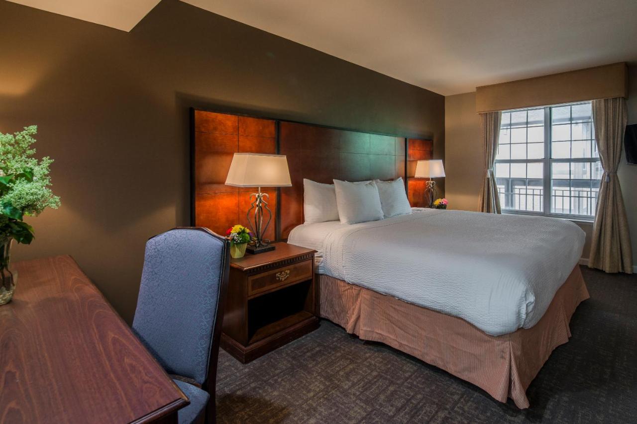 One-Bedroom Suite at Cloverleaf Suites Columbus - Dublin