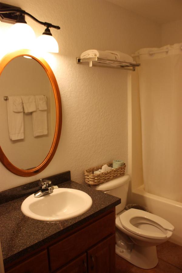Two Bedroom Suite at Lake Roy Beach Inn