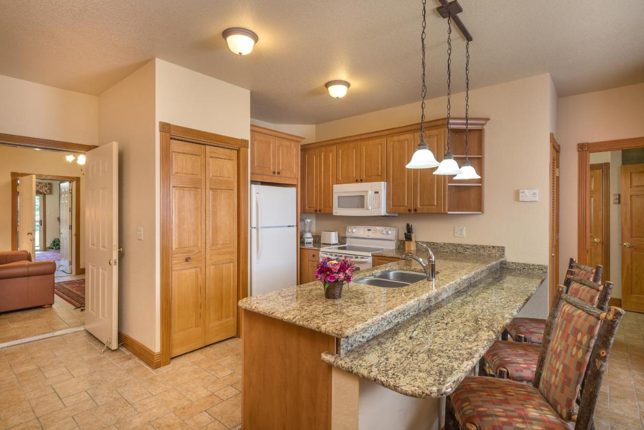 Grand One-bedroom Villa with Sofa Bed at Westgate Branson Woods Resort and Cabins