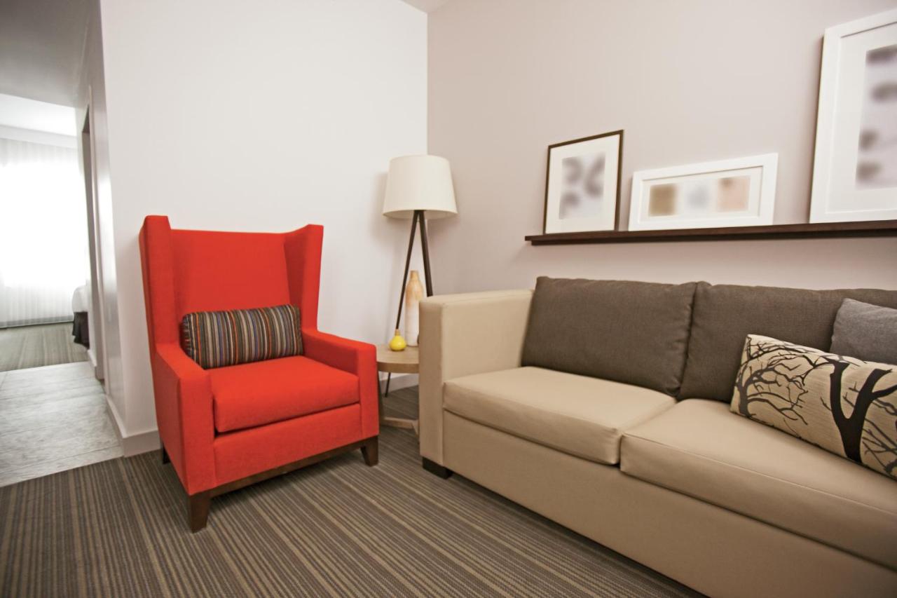 One-Bedroom King Suite at Country Inn & Suites by Radisson, Smithfield-Selma, NC