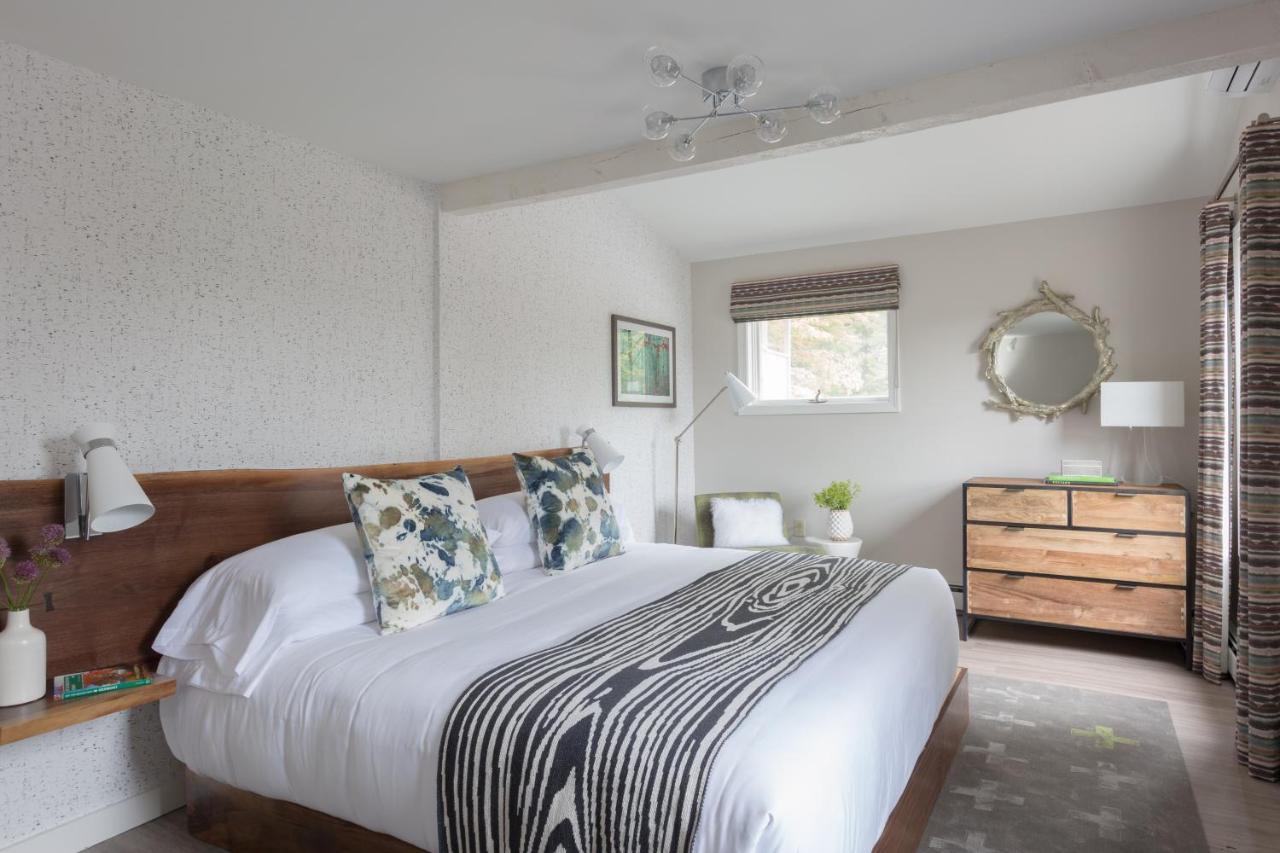 King Room at Field Guide Lodge