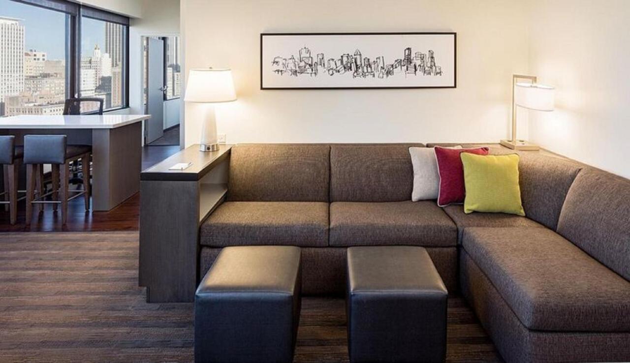 1 Bd King Nonsm at Hyatt House New Orleans/Downtown