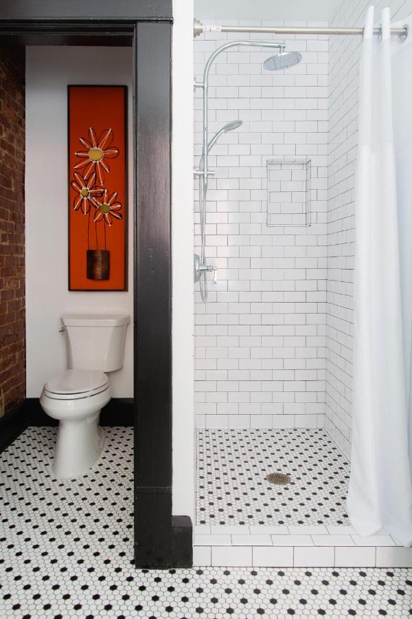 Executive Suite - The Tiki at The Dwell Hotel, a Member of Design Hotels