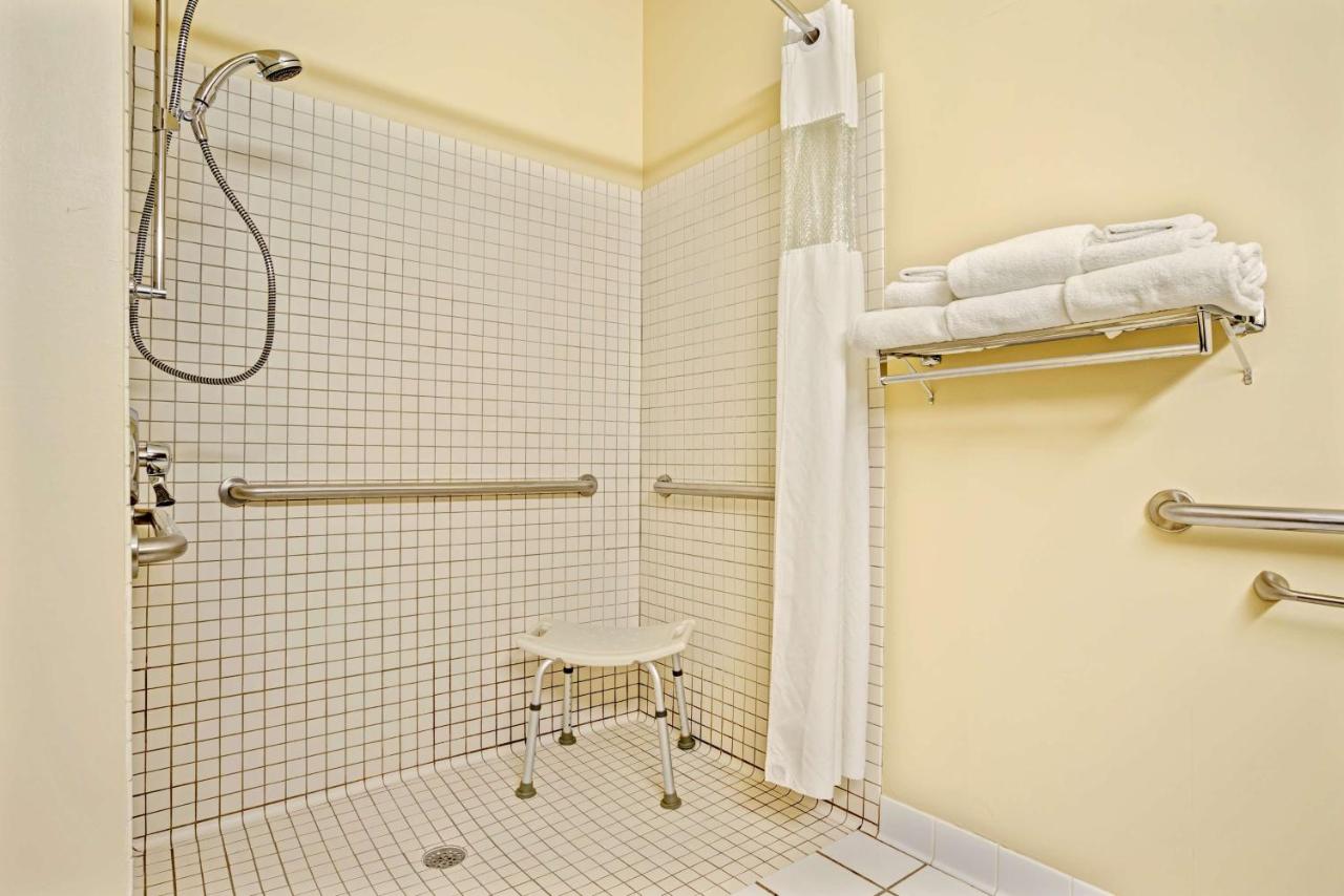 Queen Room with Two Queen Beds - Disability Access/Non-Smoking at Baymont by Wyndham Wahpeton