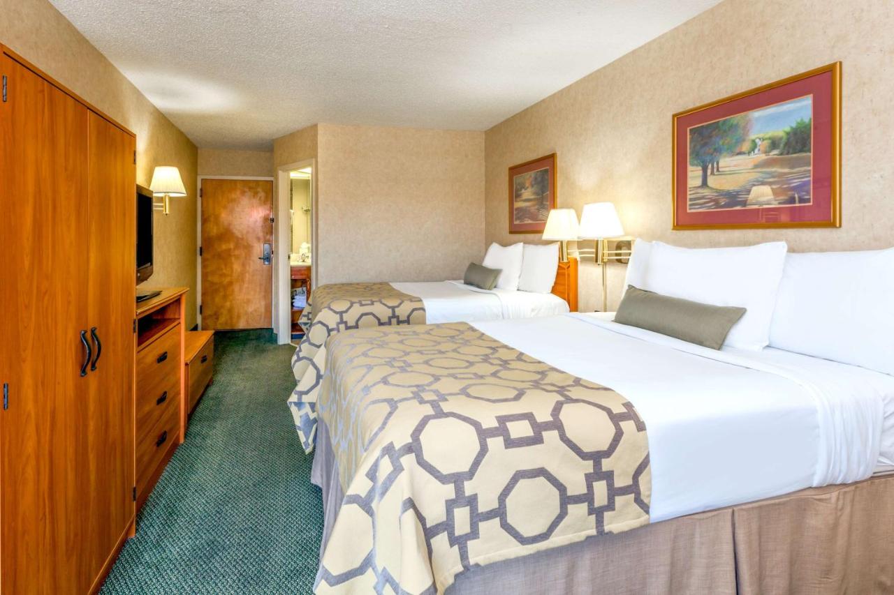 Double Room with Two Double Beds - Non-Smoking at Baymont by Wyndham Amarillo East