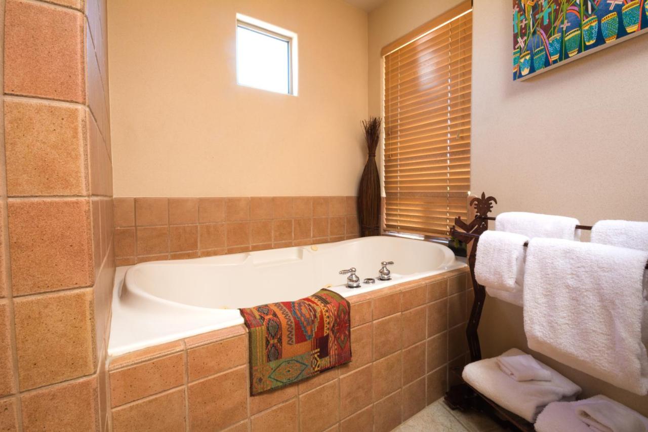 Deluxe Queen Room with Two Queen Beds at Inn at Eagle Mountain