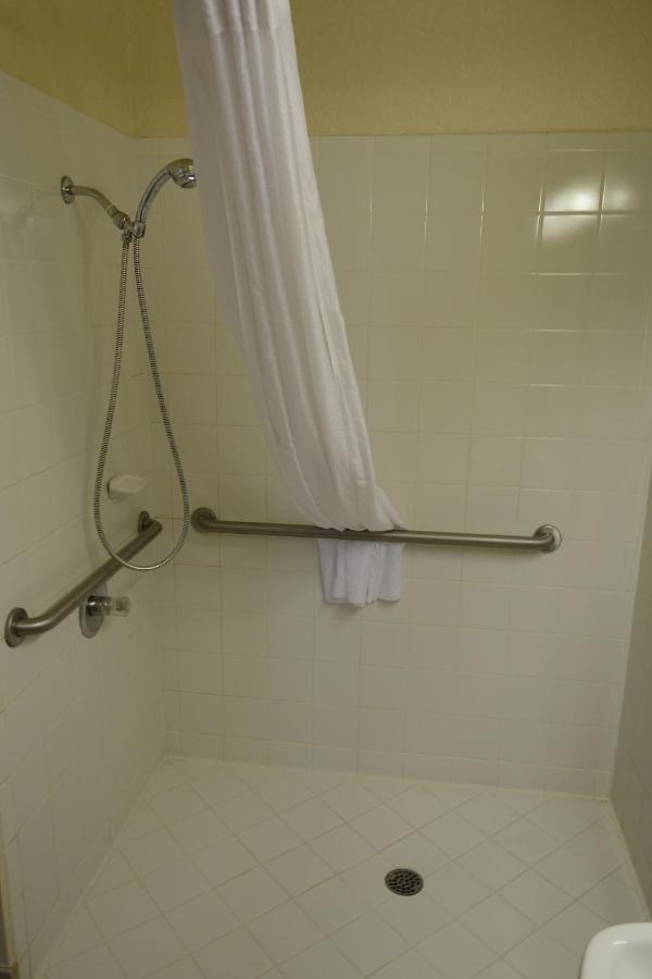 King Room - Disability Access/Non-Smoking at Country Inn & Suites by Radisson, West Valley City, UT