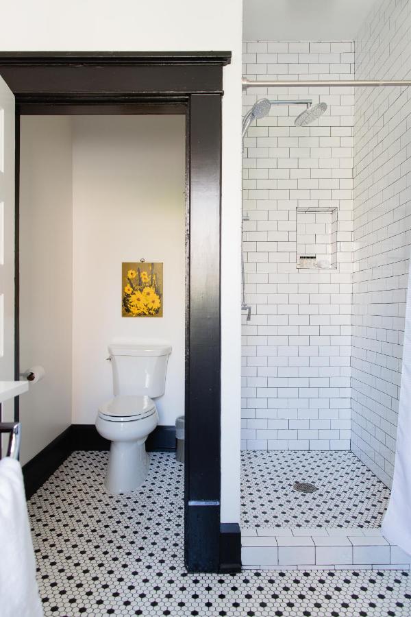 King Balcony Suite - The Tropicana at The Dwell Hotel, a Member of Design Hotels