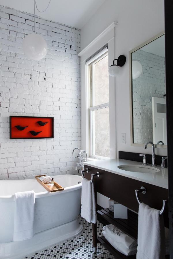 King Private Balcony Suite- The Bee at The Dwell Hotel, a Member of Design Hotels