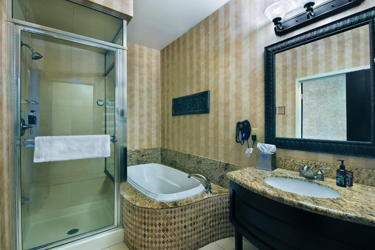 Balcony Extended Stay King Suite at Oxford Suites Boise