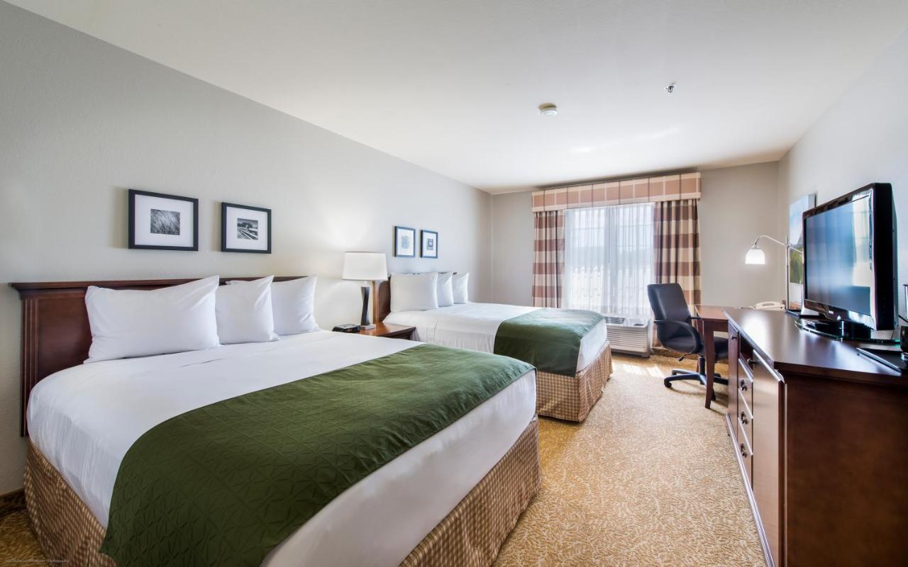 Double Room with Two Double Beds - Disability Access/Non-Smoking at Country Inn & Suites by Radisson, Greeley, CO