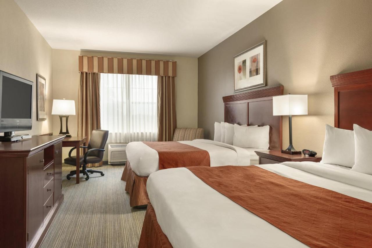 King Room with Two King Beds at Seffner Inn and Suites