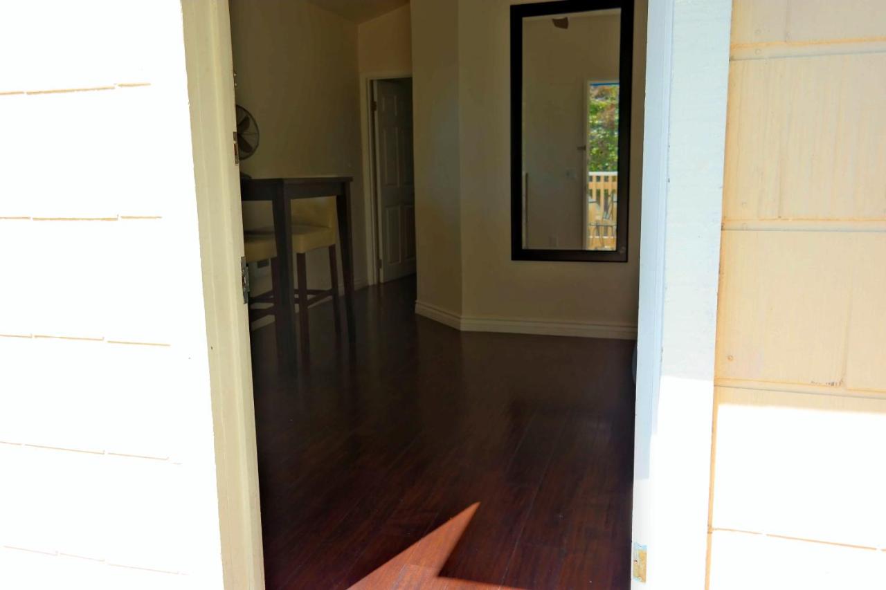 One-Bedroom Suite with Sofa Bed at Malibu Country Inn