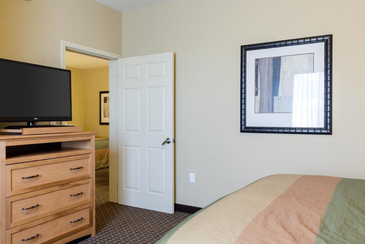 King Suite - Non-Smoking at MainStay Suites Williston