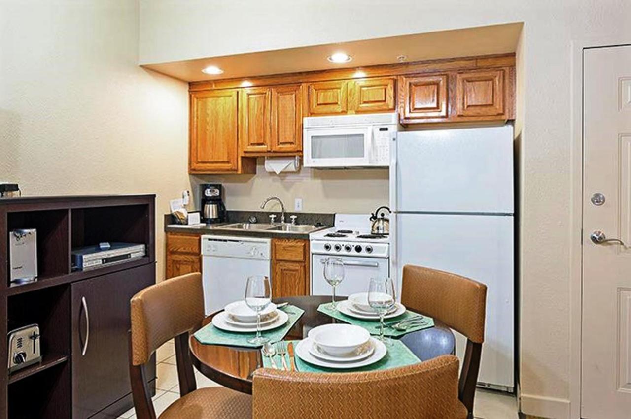 One-Bedroom Suite at Hilton Vacation Club Bent Creek Golf Village Gatlinburg