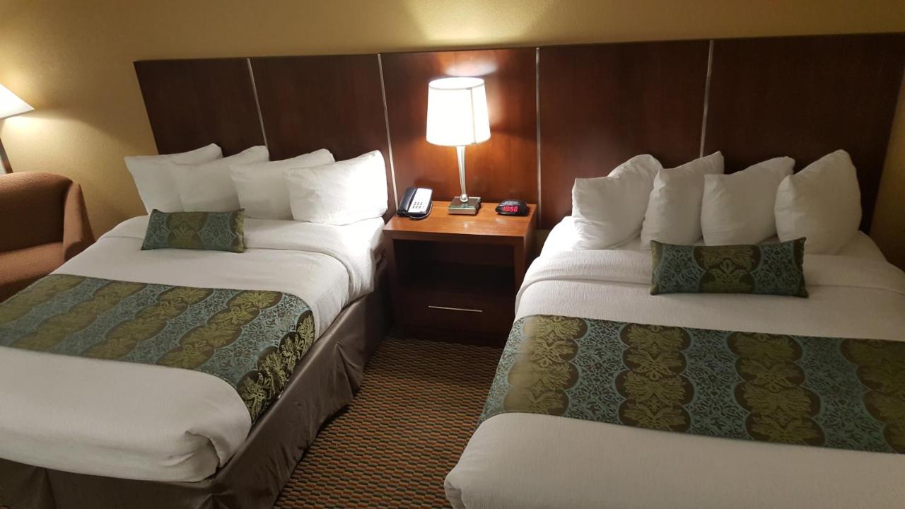 Queen Room with Two Queen Beds - Disability Access/Non-Smoking at Best Western Plus Airport Inn & Suites