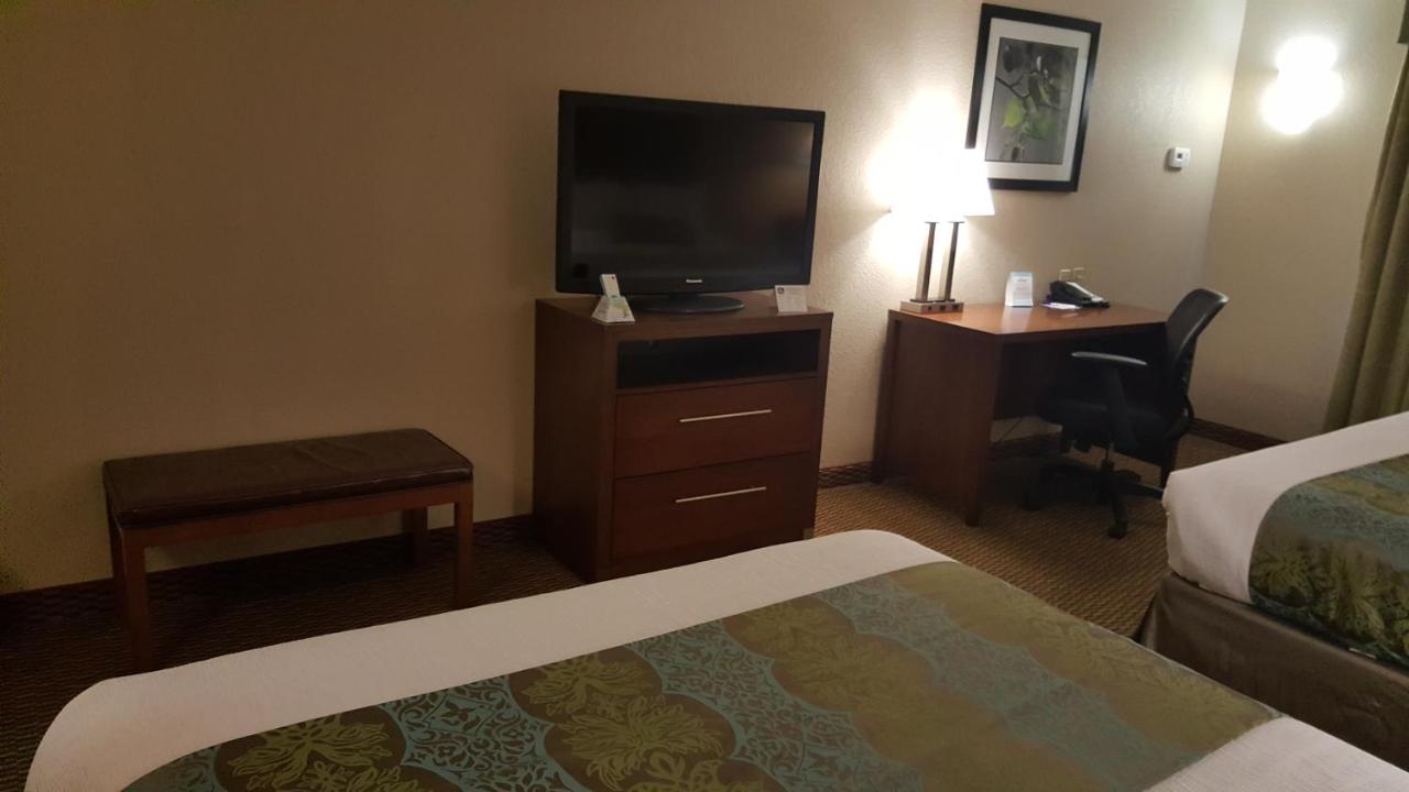Queen Room with Two Queen Beds - Non-Smoking at Best Western Plus Airport Inn & Suites
