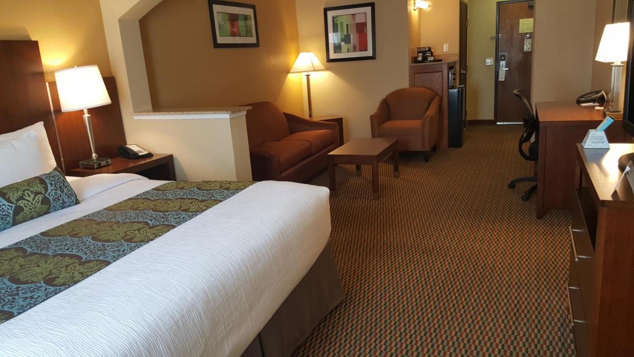 King Suite with Shower - Non-Smoking at Best Western Plus Airport Inn & Suites