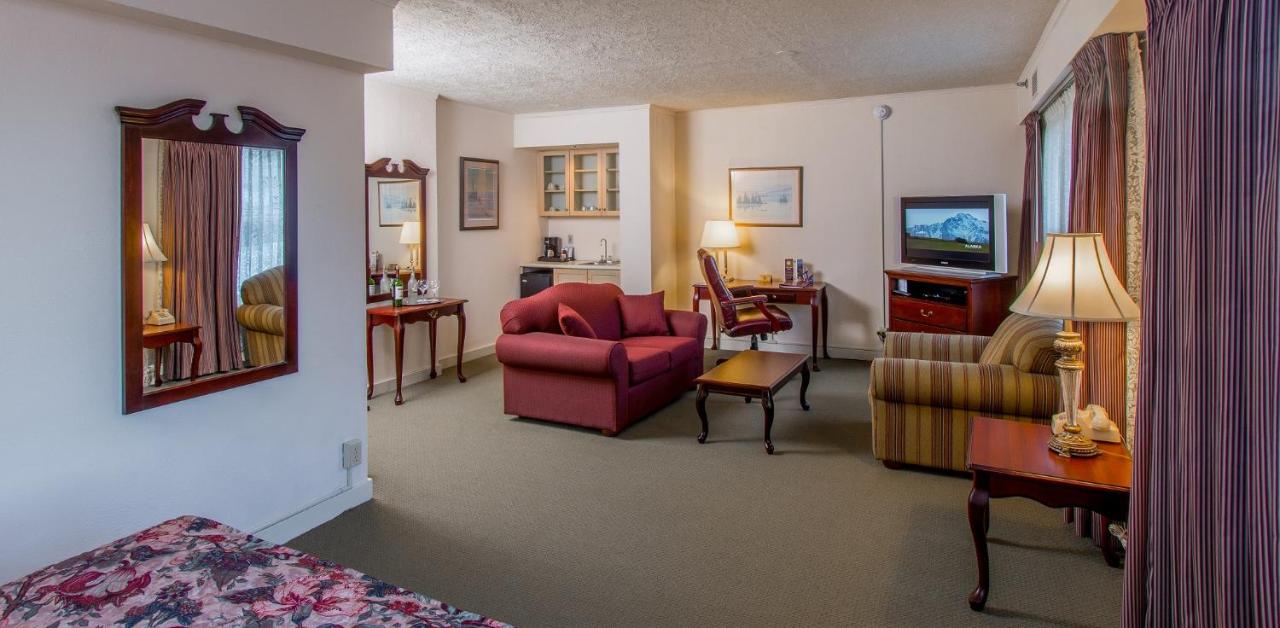 Junior Suite at Historic Anchorage Hotel