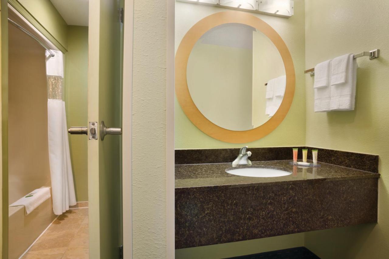 Studio Suite at Park Inn by Radisson Albany, GA