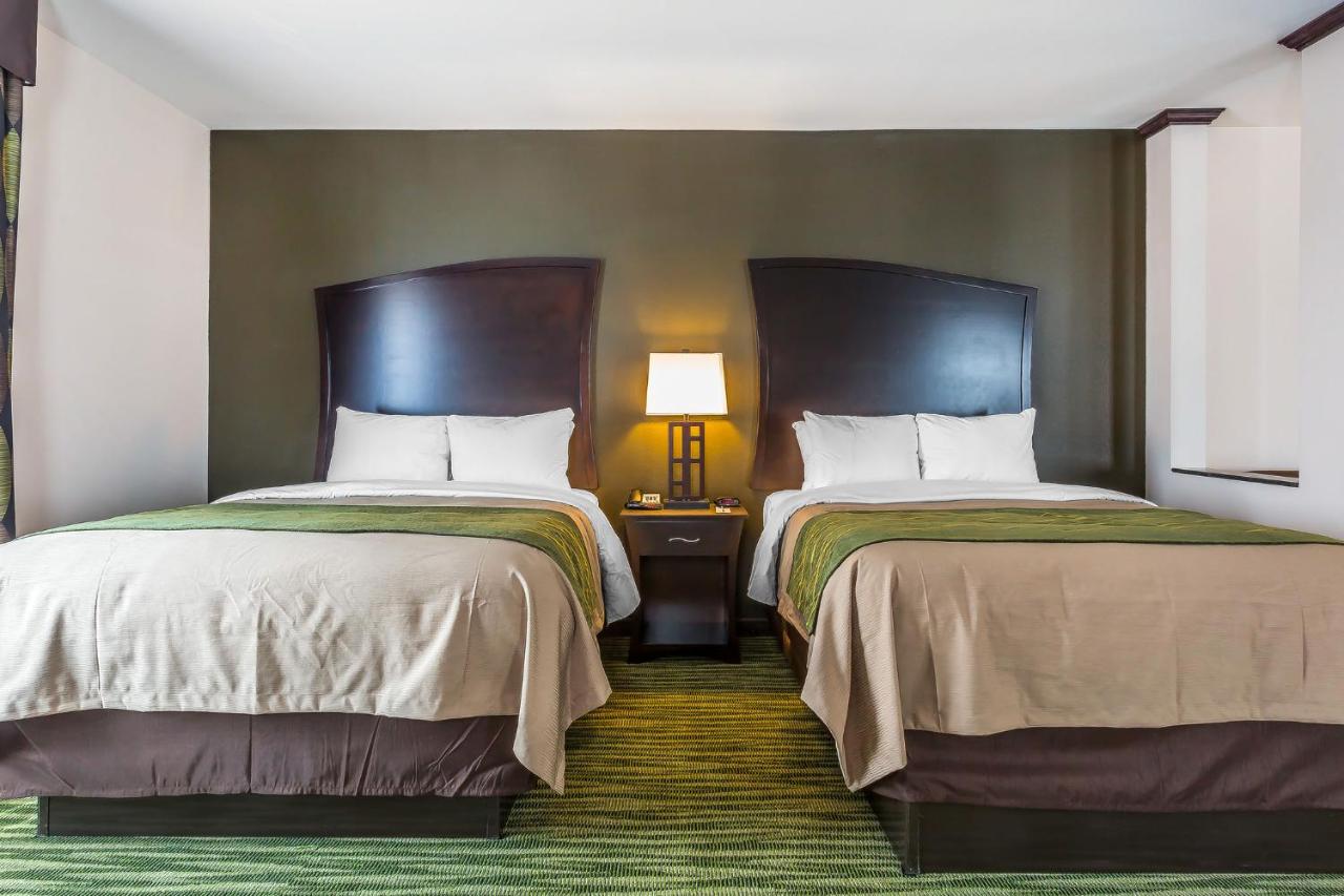 Queen Room with Two Queen Beds - Non-Smoking at Comfort Inn & Suites Moore - Oklahoma City