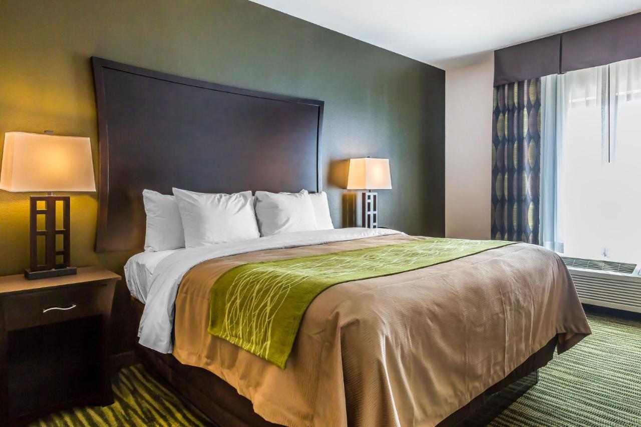 King Room - Non-Smoking at Comfort Inn & Suites Moore - Oklahoma City