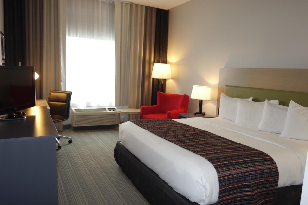King Room - Disability Access/Non-Smoking, Non-Pet Friendly at Country Inn & Suites by Radisson, Coralville, IA