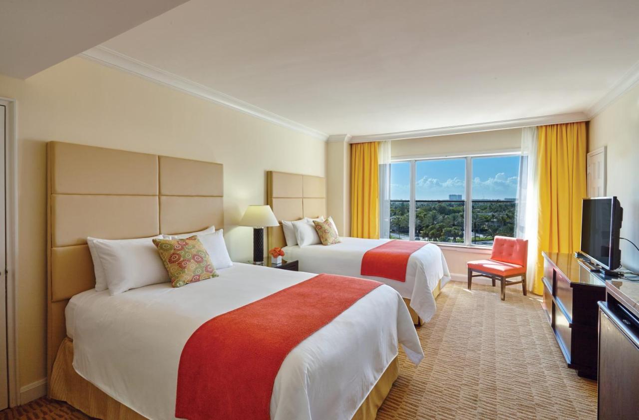 Double Room with Bay View at Sea View Hotel, Bal Harbour, On The Ocean