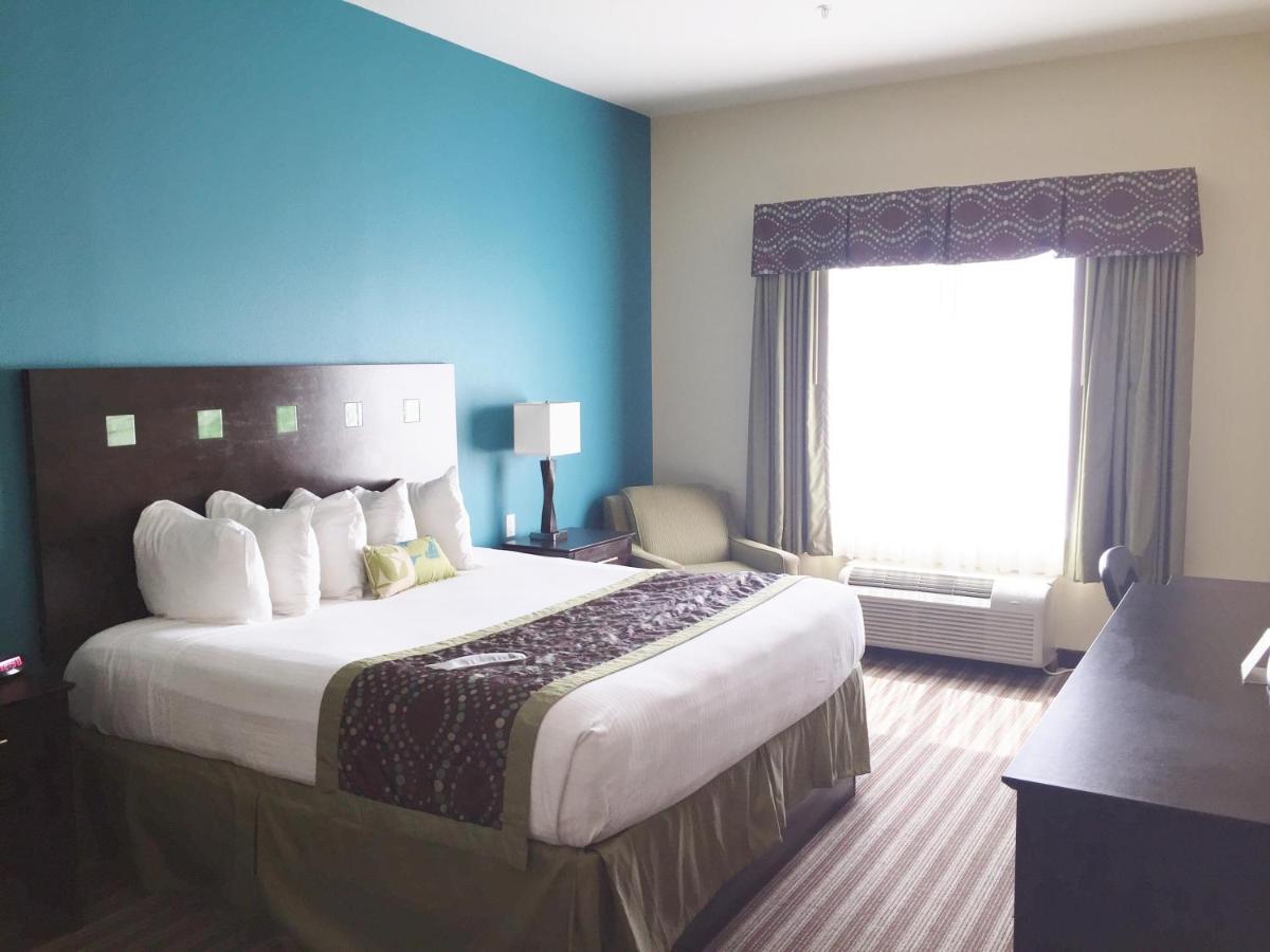 King Room - Non Smoking at Best Western Plus Desoto Inn & Suites