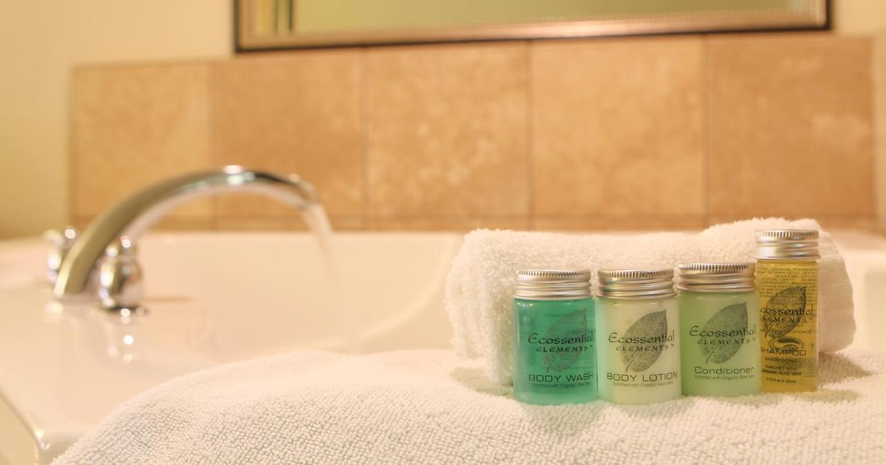 King Suite with Whirlpool at GreenTree Inn & Suites Florence