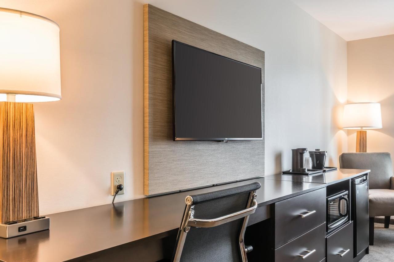 King Suite with Sofa Bed at Sleep Inn & Suites Cumberland - LaVale