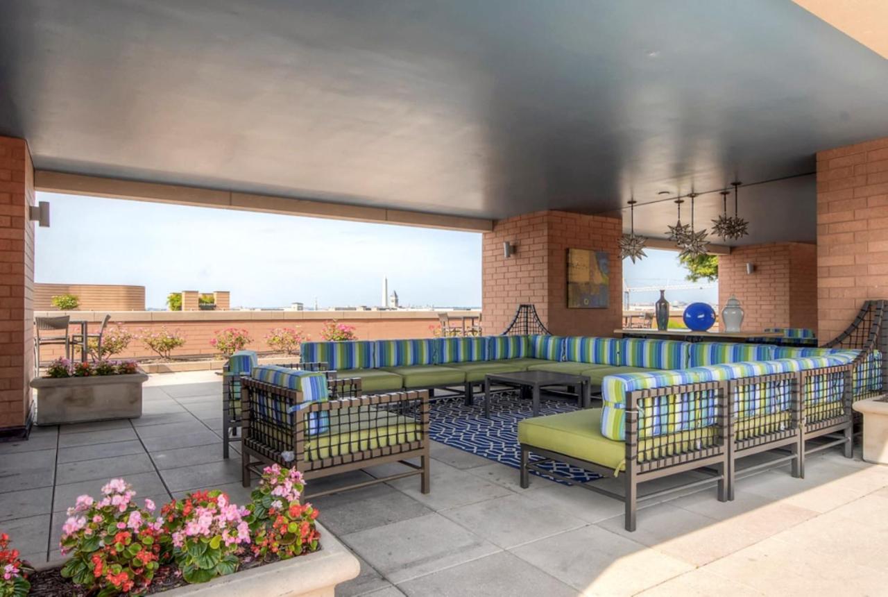 | Global Luxury Suites at The Convention Center