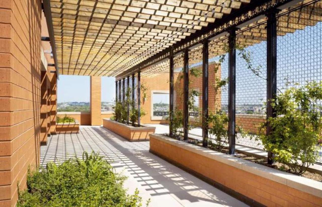| Global Luxury Suites at The Convention Center