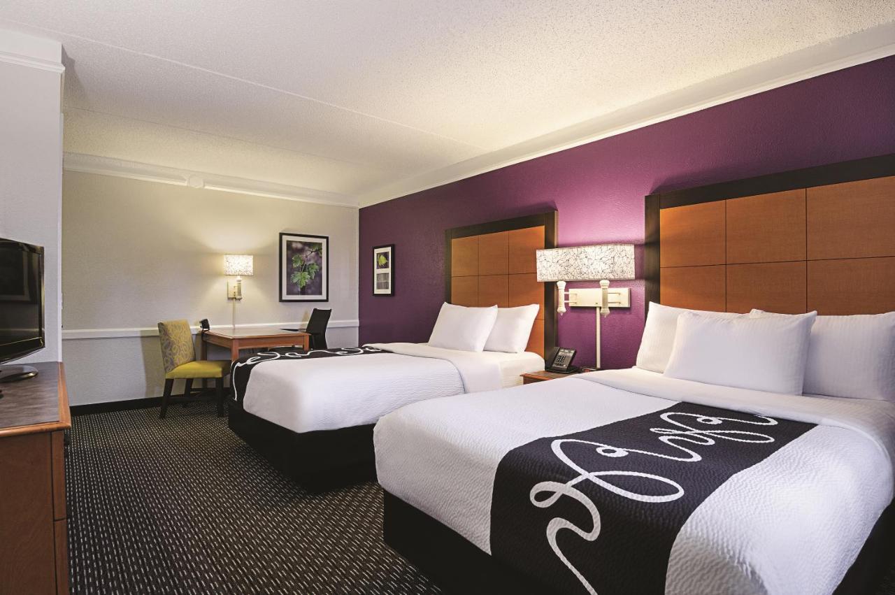 Double Room with Two Double Beds - Non-Smoking at Baymont by Wyndham Greenville Woodruff Rd