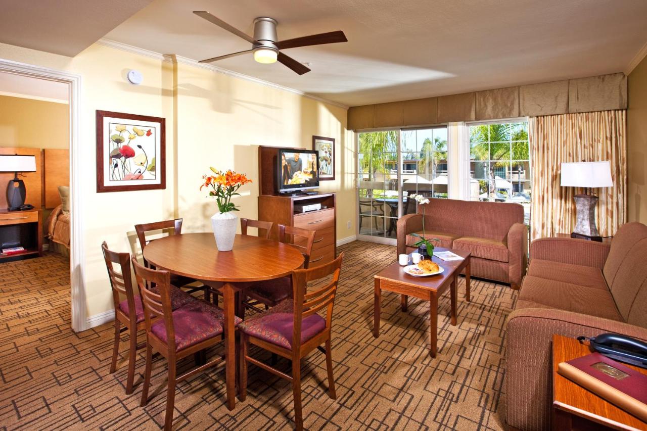 One-Bedroom Suite at Winners Circle Resort by VRI Americas