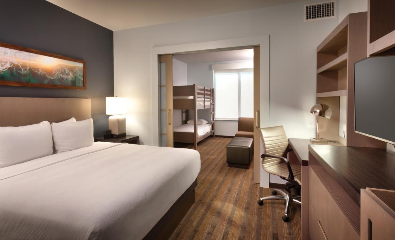 Deluxe King Room at Hyatt House at Anaheim Resort/Convention Center