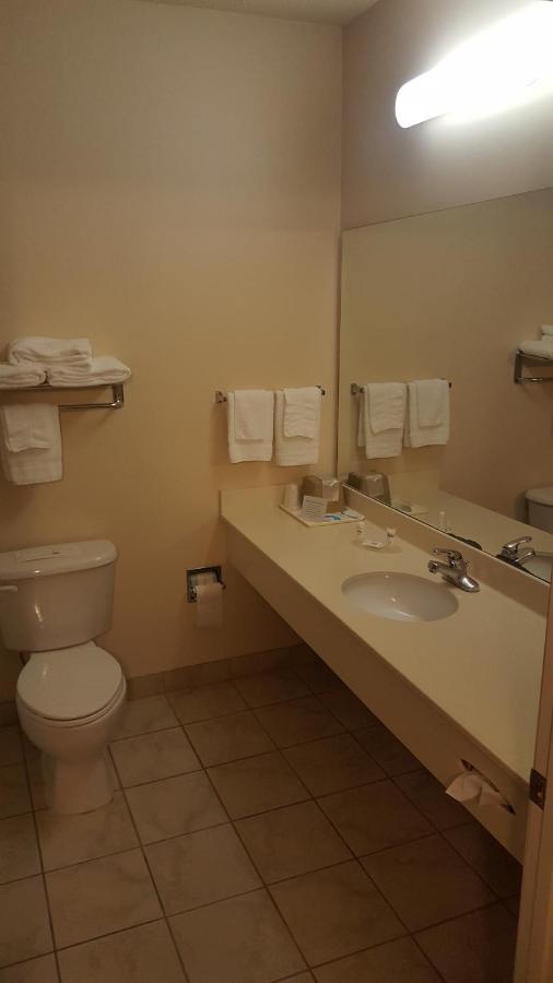 King Suite at The Rutledge Inn